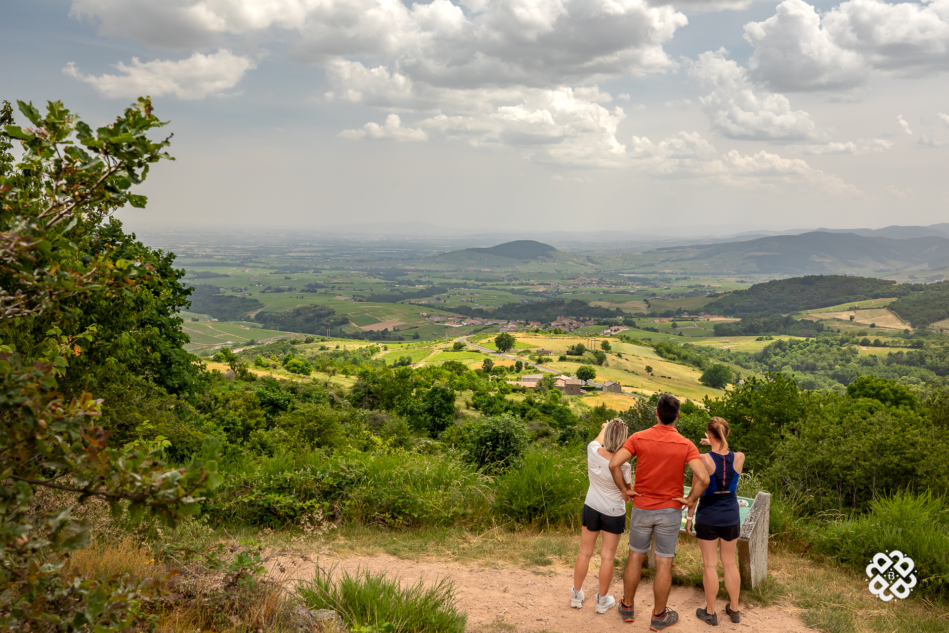 Vue avec des randoneur