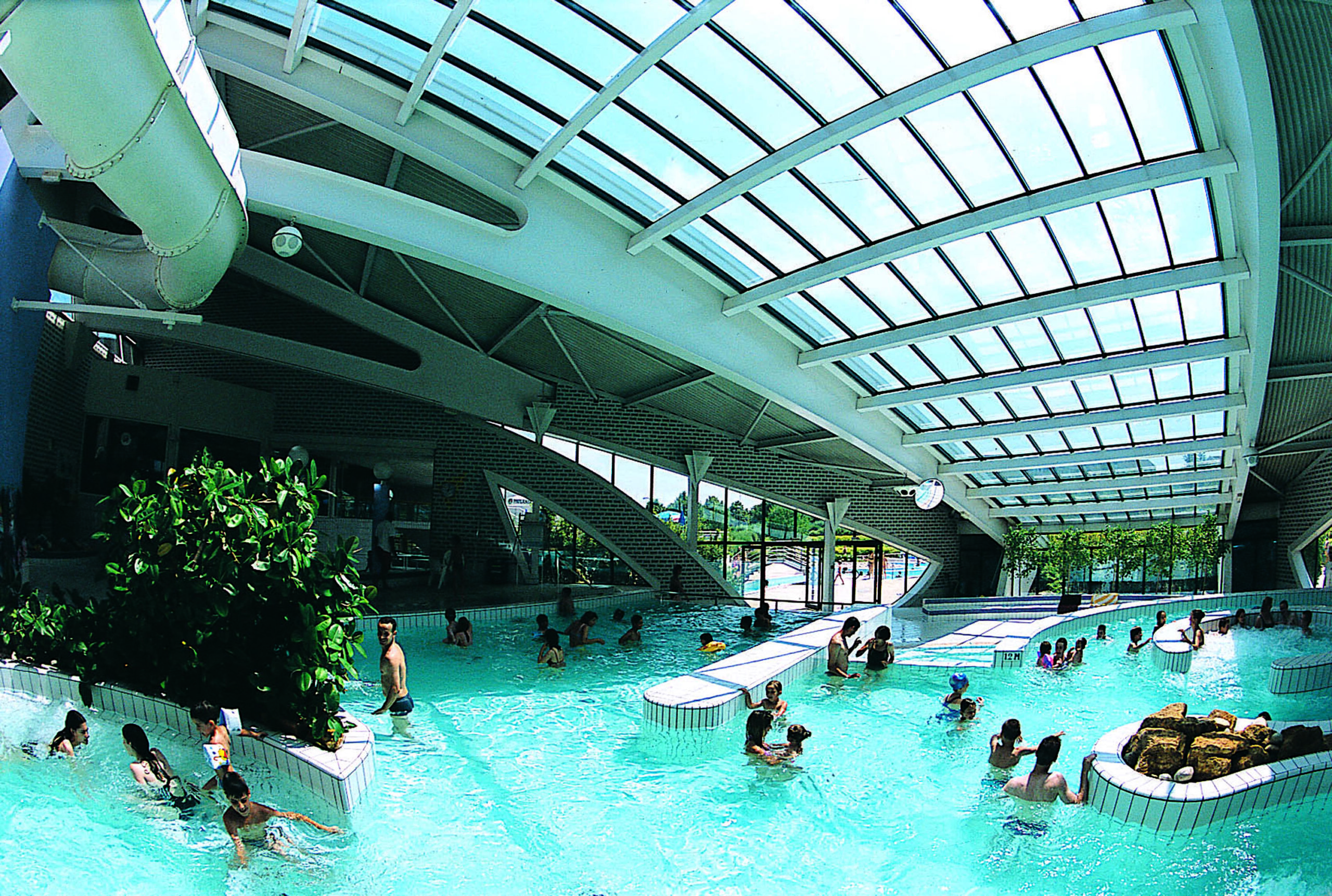 Piscine municipale d'intérieur