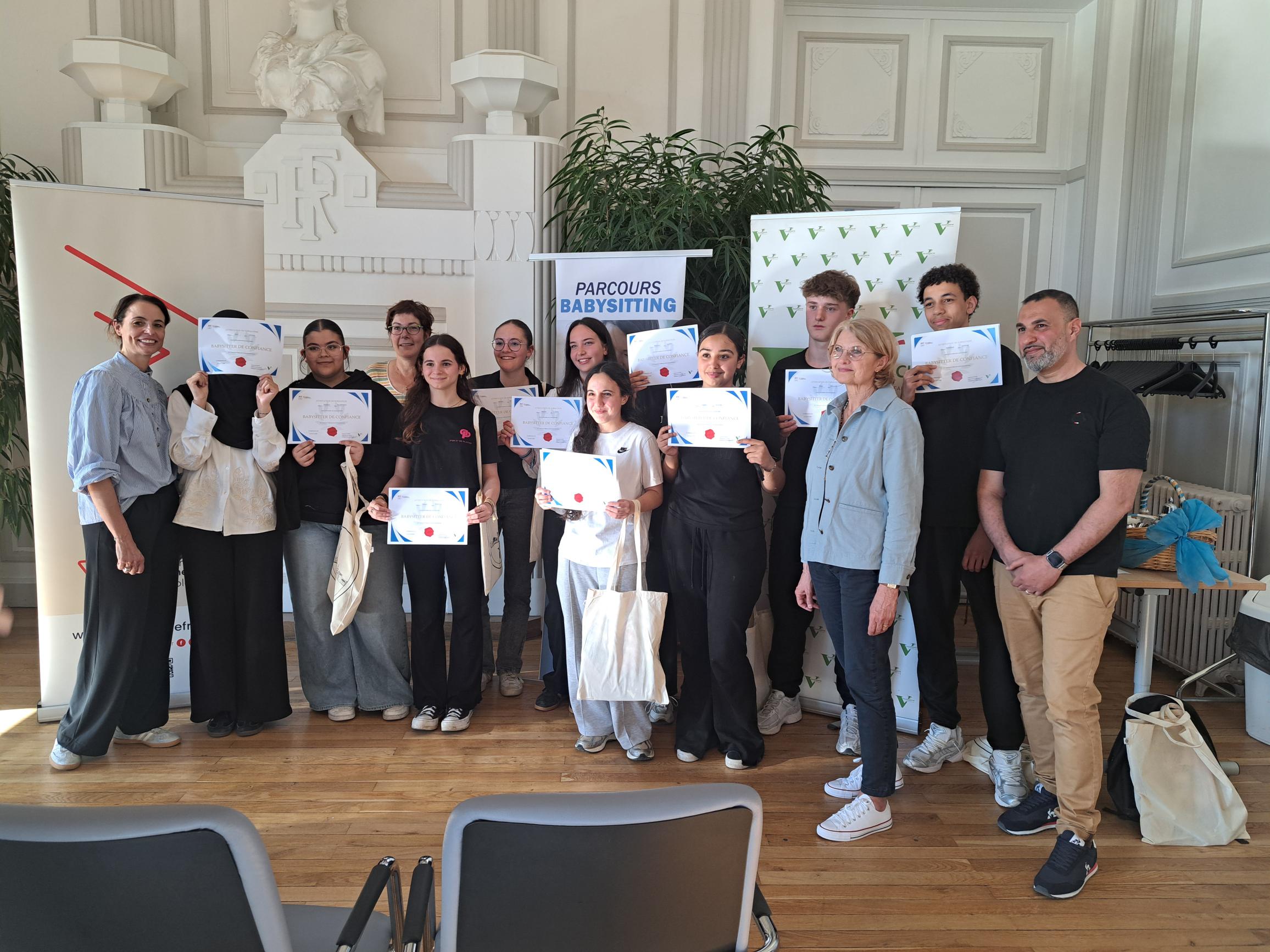 Parcours baby-sitting : 10 jeunes diplômés