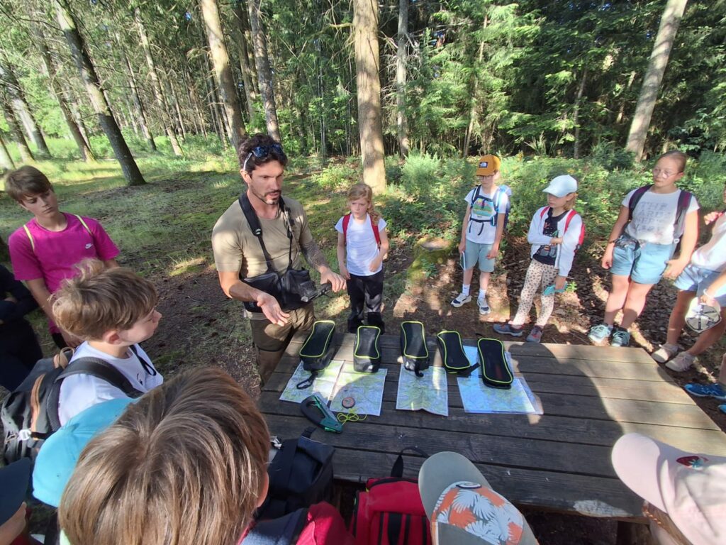 stage de survie avec l'explorateur Rémi Camus.